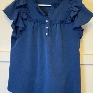 Women's V-Neck Lace Crochet Detail Button Short Sleeve Blouse